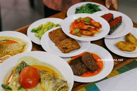 100 Must Eat Local Street Food in Medan 2020! - MakanMana