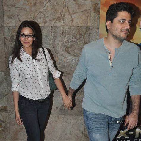 Sonali Bendre With Husband Goldie Behl At The Screening Of The Movie X Men In Mumbai On May 23