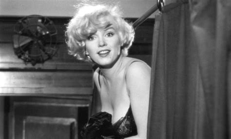 Image Result For Some Like It Hot Stills Marilyn Monroe Sexiezpix Web Porn
