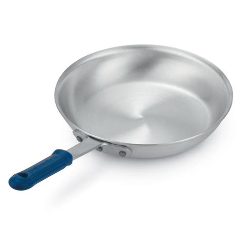 Vollrath 4010 10 Aluminum Frying Pan W Solid Silicone Handle