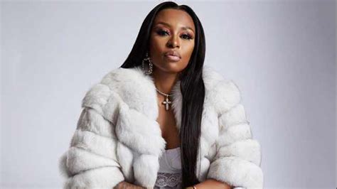 Free delivery with all orders in south africa! DJ Zinhle officially releases new wig range, Hair Majesty