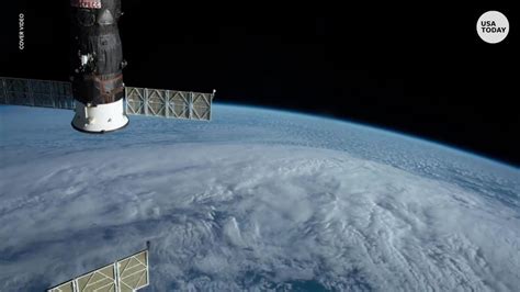 An Astronaut Captured A Jaw Dropping Time Lapse Of The Earth