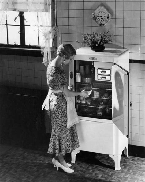 Retro Fridge Vintage Kitchen Vintage Housewife Vintage Photography