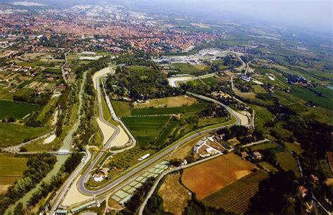 Diferente do padrão da fórmula 1. F1 confirma formato de dois dias em Imola, com apenas um ...