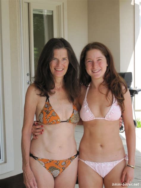 Mutter Und Tochter Das Bikini Bilder Album