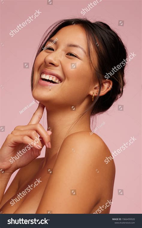 Smiling Woman Looking Away Beautiful Asian ภาพสตอก Shutterstock