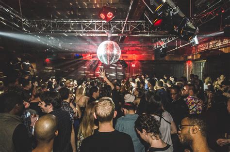Nyc Nightlife Guide Clubs Parties And Scene Makers