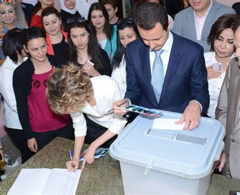 يبدو أنّ بشار الأسد أعدّ العدة لمرحلة ما بعد الانتخابات بضوء روسي أخضر للاستفحال في الجنوب السوري، فبعد التضييق الأمني على درعا والتلويح بإلغاء اتفاقيات التهدئة. المرشح الدكتور بشار الأسد يدلي بصوته في انتخابات رئاسة ...
