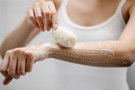 Best Ways To Get Rid Of Textured Skin Everyday Grin
