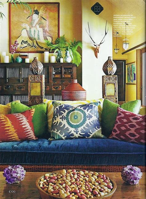 Cozy And Beauty Bohemian Living Room Design Ideas 5