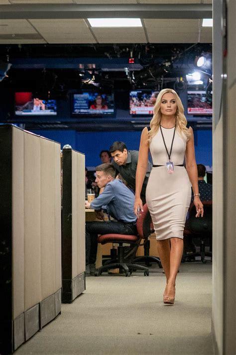 Review Fox News Drama ‘bombshell Explodes On The Screen Los Angeles Times