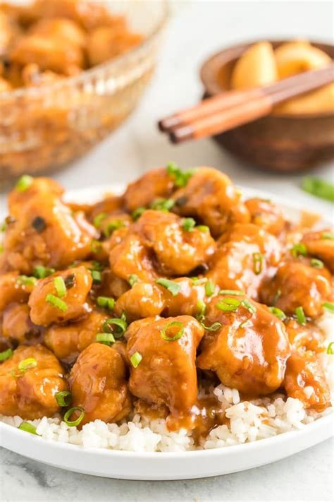 This recipe is simple and leans pretty heavily on sweet chili sauce (i love this trader joe's option for it) and is a pretty. Copycat Panda Express Orange Chicken Recipe. Crispy ...