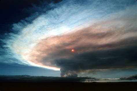 Sun Seen Through Gas Plume From Pu‘u ‘Ō‘ō Viewed From Uwekahuna Ov