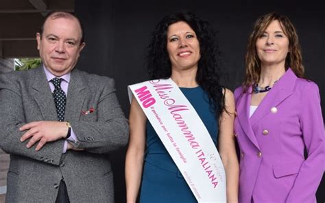 Miss Mamma Italiana 2023 Premiata La 43enne Luciana Busatto Di Scorzè Prima Venezia