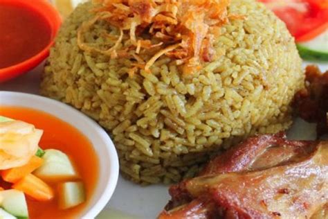 Resep nasi biryani, olahan daging kambing pedas khas timur tengah. Resep betawi cara membuat nasi kebuli asli > RESEP MASAKAN ...