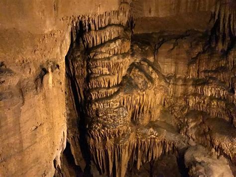 Best Mammoth Cave Tour For Families Domes And Dripstones Tour