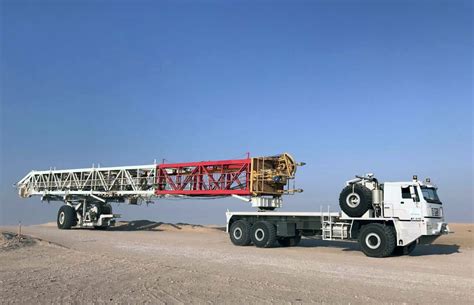Ctp Oilfield Truck Working In Sahara Desert For Rig Moving Heavy Duty