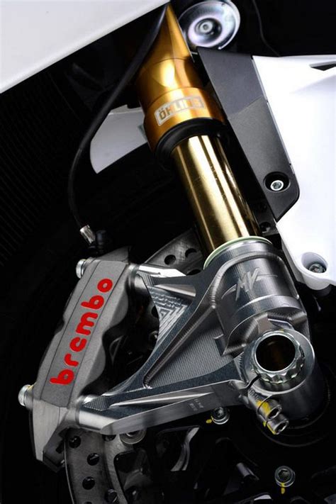 Four stroke, transverse four cylinder. MV-Agusta F4 1000 RR Corsacorta 2011 - Galerie moto ...