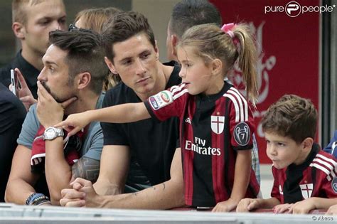Torres And His Children Fernando Torres Football Love Football Is Life