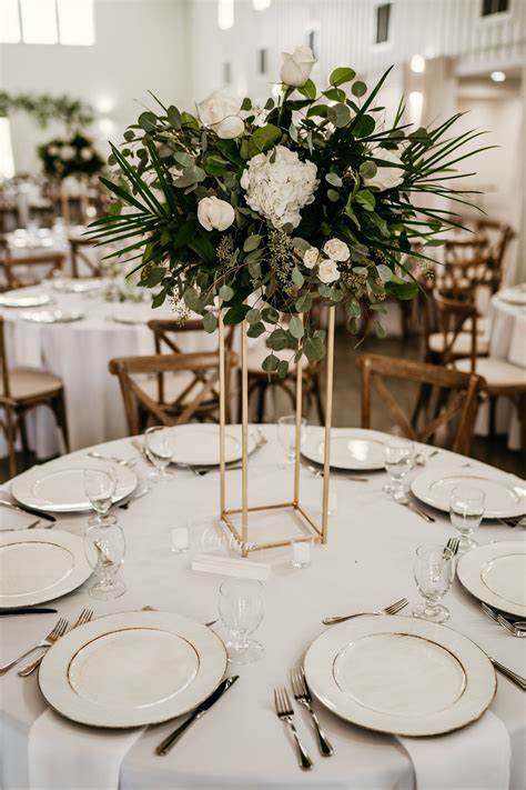 Simple Elegant Wedding Reception Table Decor Wedding Reception Table Decorations Wedding
