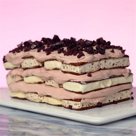 In the years since tom carvel first set out to bring ice cream and a happy escape to his neighbors in 1929, the carvel name has become synonymous. Ice Cream Sandwich Cake | Desserts That Kids Can Help You ...