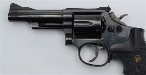 Smith And Wesson 19 5 357 Mag Revolver Auctions Online Revolver Auctions