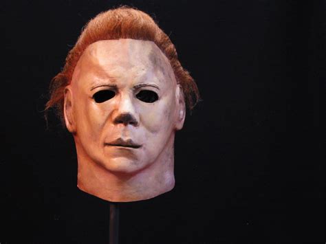 Trick Or Treat Studios Mask Halloween 7 H2o Michael Myers - EXCLUSIVE: Official H2 Michael Myers mask Production Photos | MICHAEL
