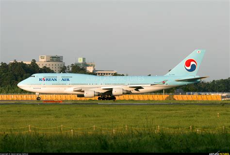 Hl7483 Korean Air Boeing 747 400 At Tokyo Narita Intl Photo Id