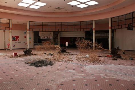 Abandoned Clover Leaf Food Court Abandoned Malls Dead Malls Mall