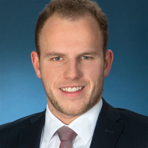 Targobank) ist eine in deutschland überwiegend im privatkundengeschäft tätige bank mit sitz in düsseldorf. Johannes Große-Schute - Betriebswirtschaftslehre ...