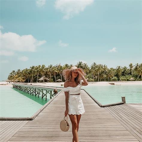 Holiday Outfit From The Maldives Fashion Mumblr Vacation Style