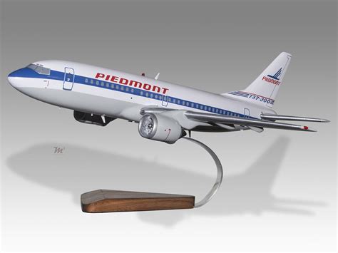 Boeing 737 300 Piedmont Airlines Model Private And Civilian Us 21950
