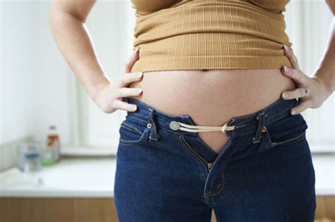 Stomach Bloating Avoid Fizzy Drinks To Reduce The Swelling Uk