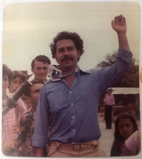 Pablo Escobar En Una Carrera De Motos En Puerto Triunfo