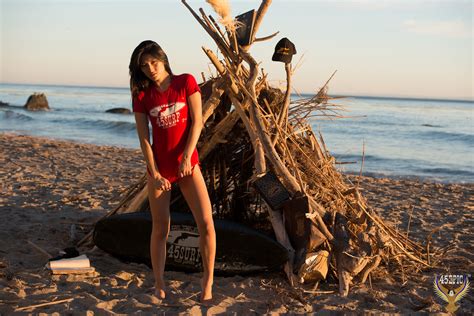 Pretty Woman Beautiful Asian Bikini Model Beach Goddess 45epic