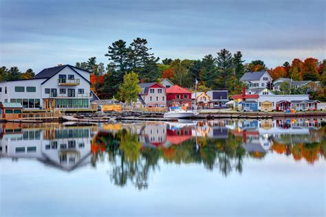 10 Best Small Towns In Maine According To A Local