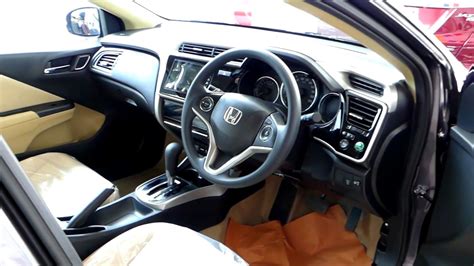 The 2017 honda city will come with several modifications, according to the various reports. Honda City Automatic Interior 2017 Model - YouTube