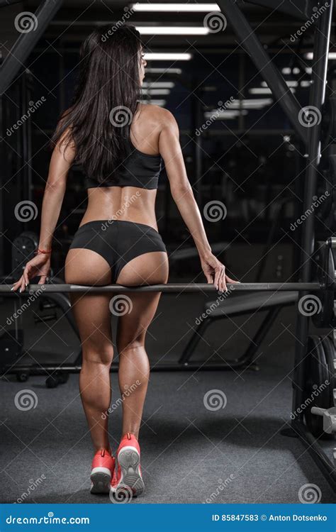 Brunette Fitness Wet Woman After Workout In The Gym Stock Image Image Of Girl Caucasian 85847583