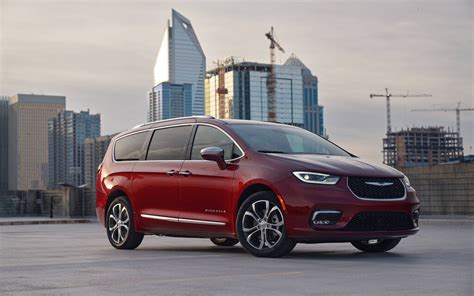 2022 Chrysler Pacifica Hybrid Touring L Price And Specifications The