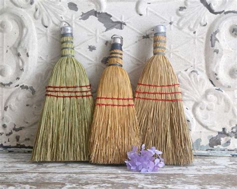 Vintage Whisk Brooms Set Of Three Brooms Vintage Straw Etsy Whisk