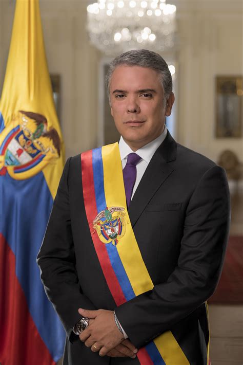 When iván duque, is sworn in on tuesday, he will be confronted by a daunting collection of challenges. Presidente de Colombia - Iván Duque Márquez | Armada Nacional