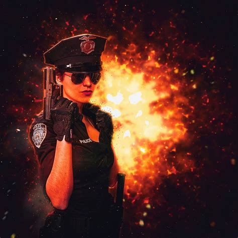 Nyc Police Woman Using Exploding Background High Resolution Police Women Women Advanced