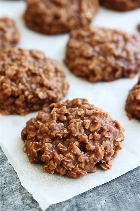 Bake at 350°f for 10 minutes or until golden brown. No Bake Cookies with chocolate, peanut butter, and oatmeal ...