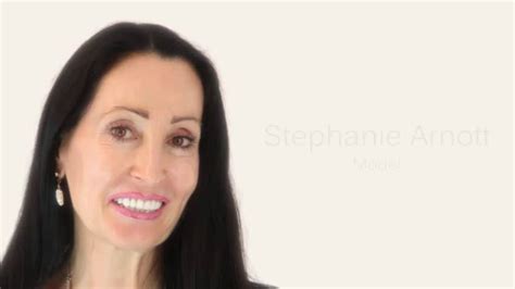 Stephanie Arnott Showreel YouTube