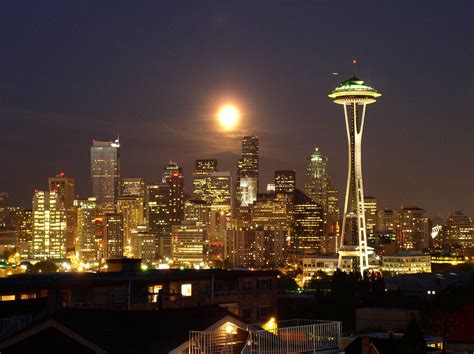 Free Seattle Night Skyline Stock Photo