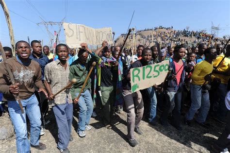 South African Police Gun Down Striking Platinum Miners At Marikana Mine
