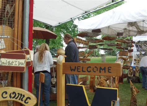 Lexingtons Lakeside Craft Fair Is Back This Weekend