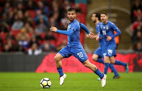 Insigne_front_national_années_30.png ‎(311 × 363 pixels, file size: Nazionale, Insigne, parla Pisacane: "Attacco privo di base ...
