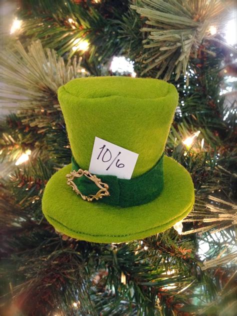 This is a snapshot from the way back machine. Merryweather's Cottage: DIY Disney 12 Days of Christmas Ornaments | Mad Hatter's Top Hat