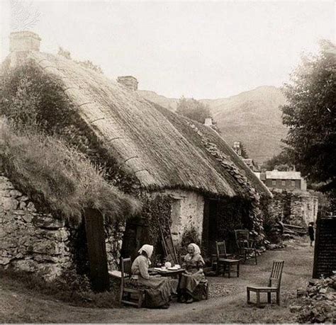 History Daily History Photos Cottages Scotland Old Photos